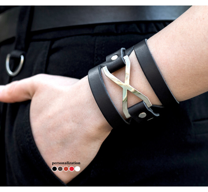 Широкий шкіряний браслет, код 3036