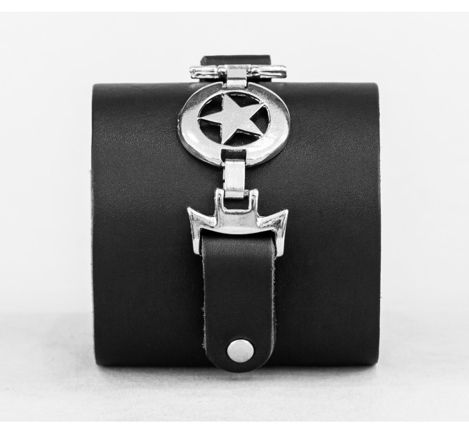 Широкий шкіряний браслет, код 3923