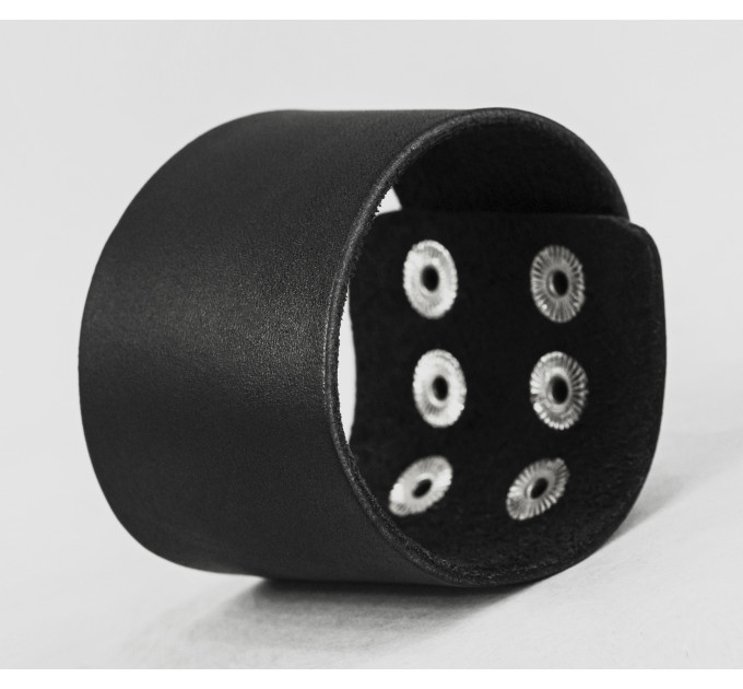 Широкий шкіряний браслет, код 4105