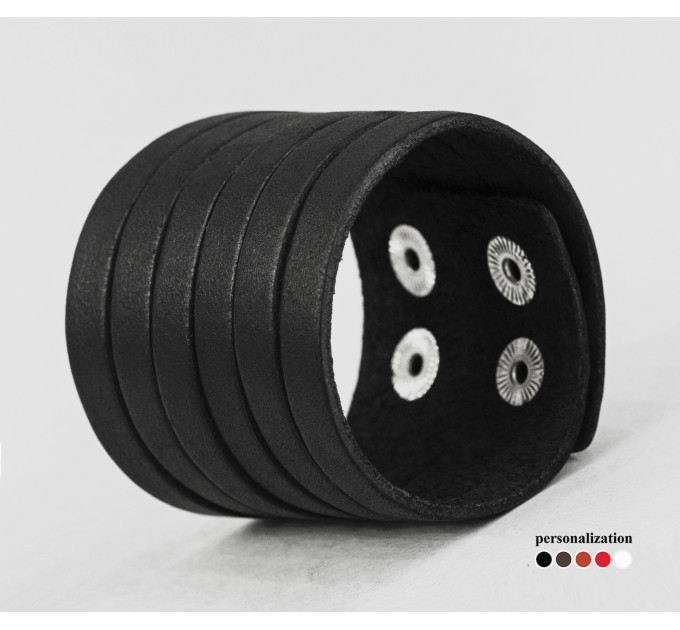 Широкий шкіряний браслет, код 4640